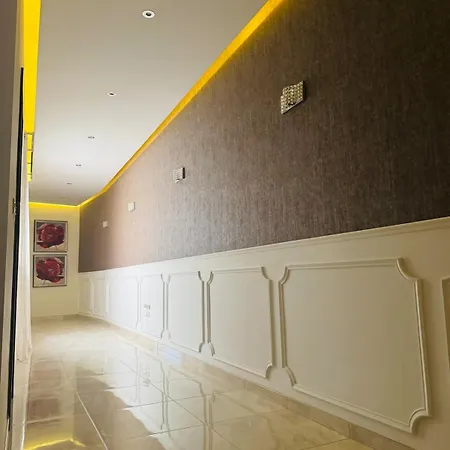 Stylish 2br With Terrace & Dome Views 公寓 *