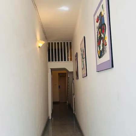 Stylish 2br With Terrace & Dome Views 公寓 *